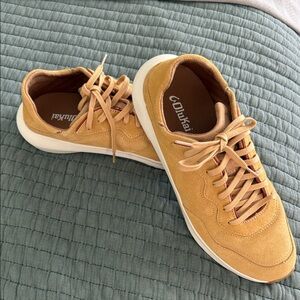 OluKai Men's Tan Suede Low-Top Sneakers